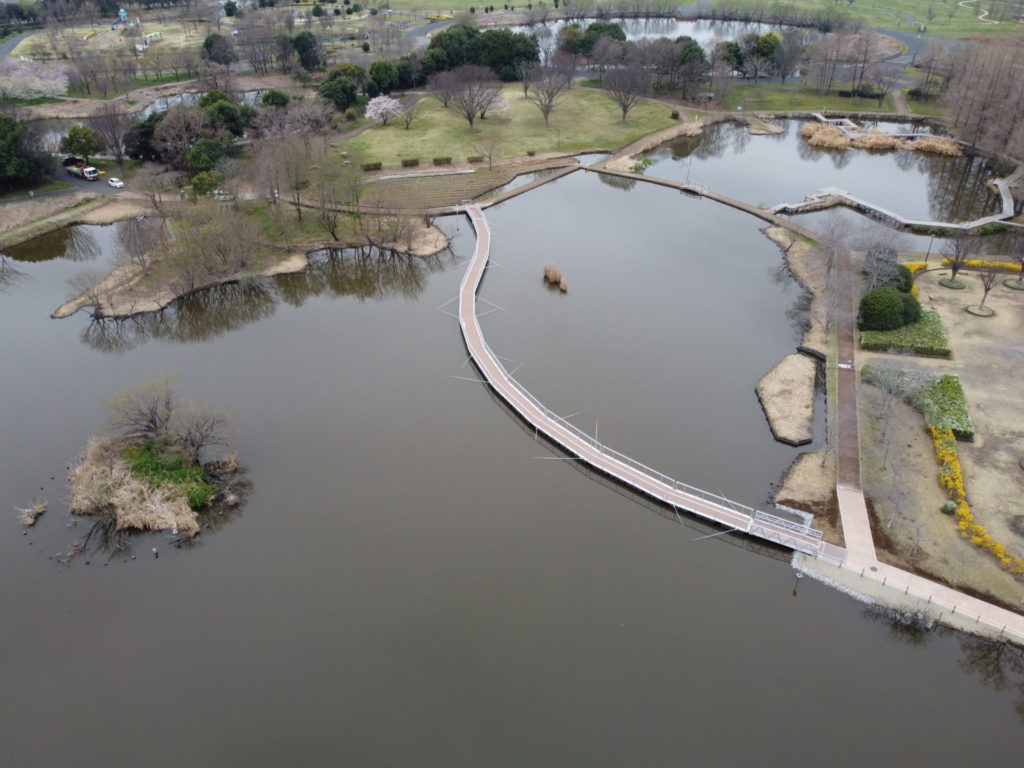 アルミ浮桟橋（公園内通路桟橋） | ゼニヤ海洋サービス株式会社