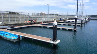 服部：アルミ桟橋（湘南港）使用